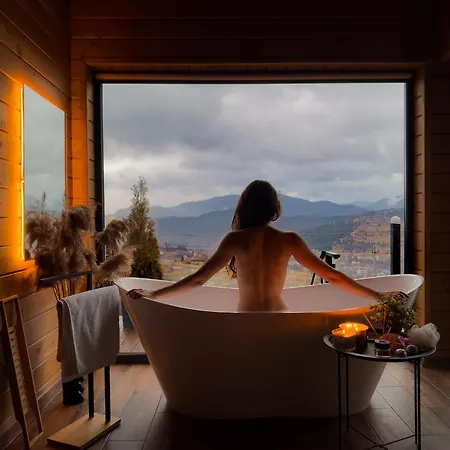 Under Sky - з теплим басейном ,чаном-джакузі, панорамною ванною та Playstation 5 בית נופש